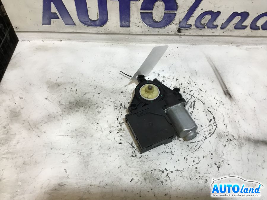 Motoras Macara VOLKSWAGEN GOLF V (1K1) 2003-2025 Cod 1K0959793C