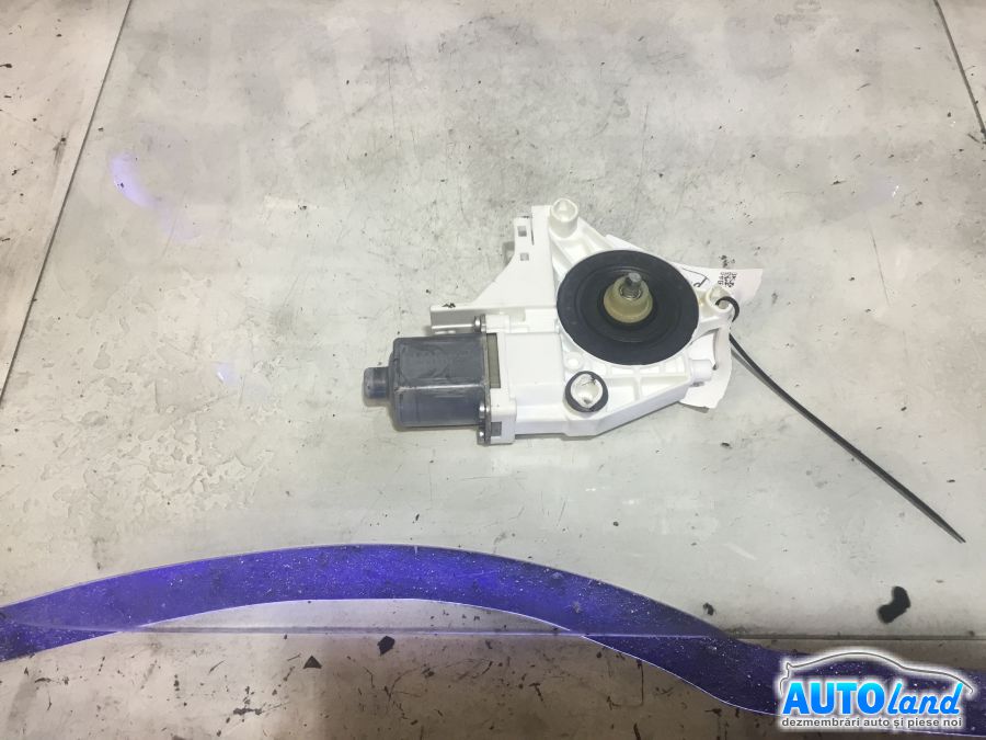 Motoras Macara VOLKSWAGEN GOLF V Variant 2007-2025