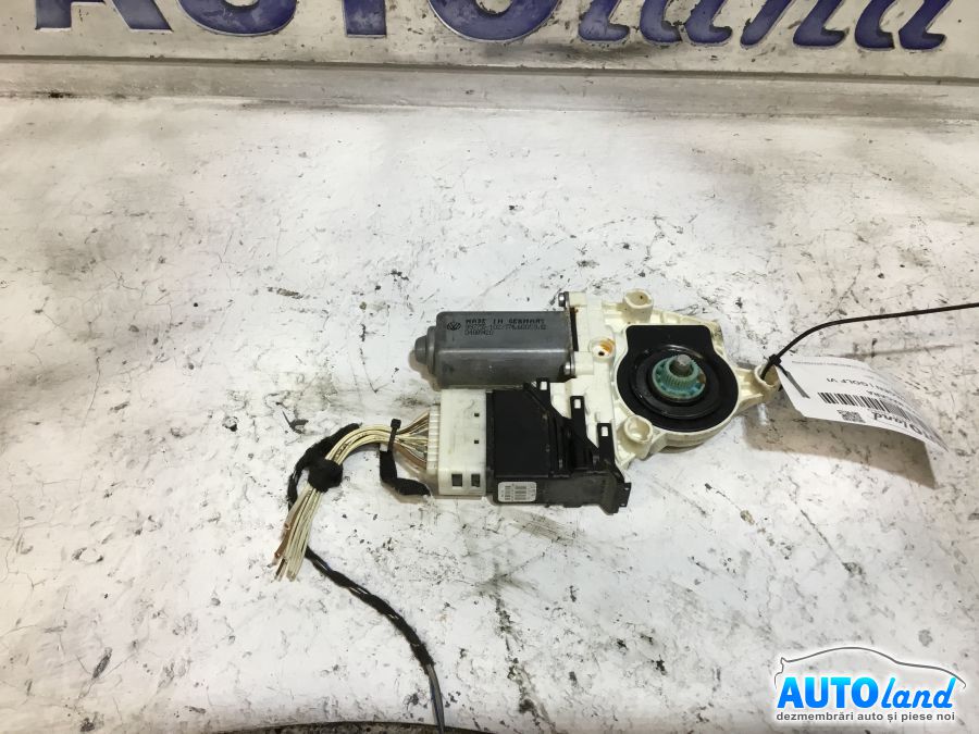 Motoras Macara VOLKSWAGEN GOLF VI 2008-2025 Cod 5K0959794