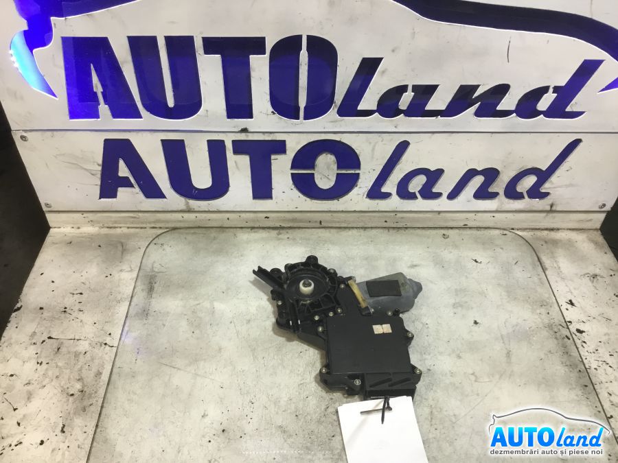 Motoras Macara VOLKSWAGEN SHARAN 2000-2010 Cod 7M0959802A