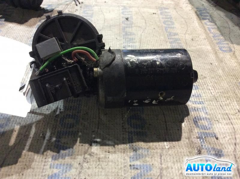 Motoras Stergator Fata OPEL ASTRA G hatchback (F48_,F08_) 1998-2009 Cod 0390241182