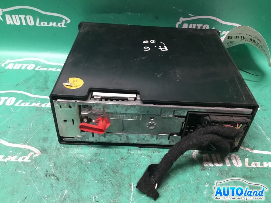 Navigatie AUDI A6 Avant (4B,C5) 1997-2005 Cod 8618842290