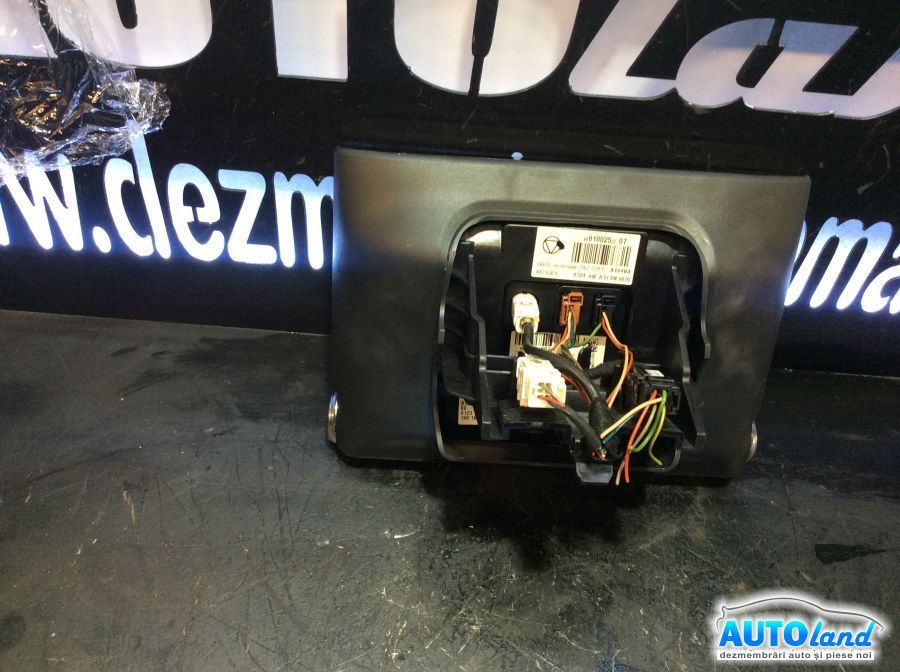 Navigatie CITROEN C4 Cactus hatchback 2014-2025 Cod 98010025ZD