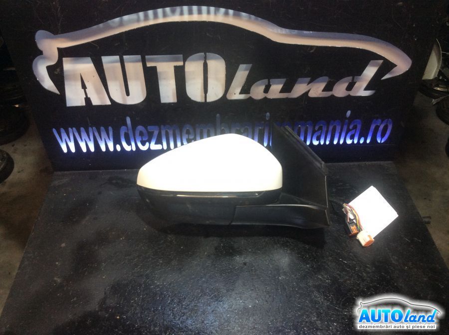 Oglinda Dreapta PEUGEOT 5008 2009-2025