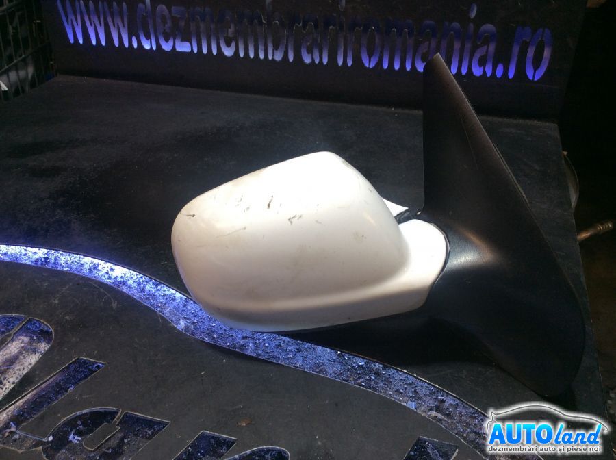 Oglinda Dreapta VOLKSWAGEN GOLF IV (1J1) 1997-2005