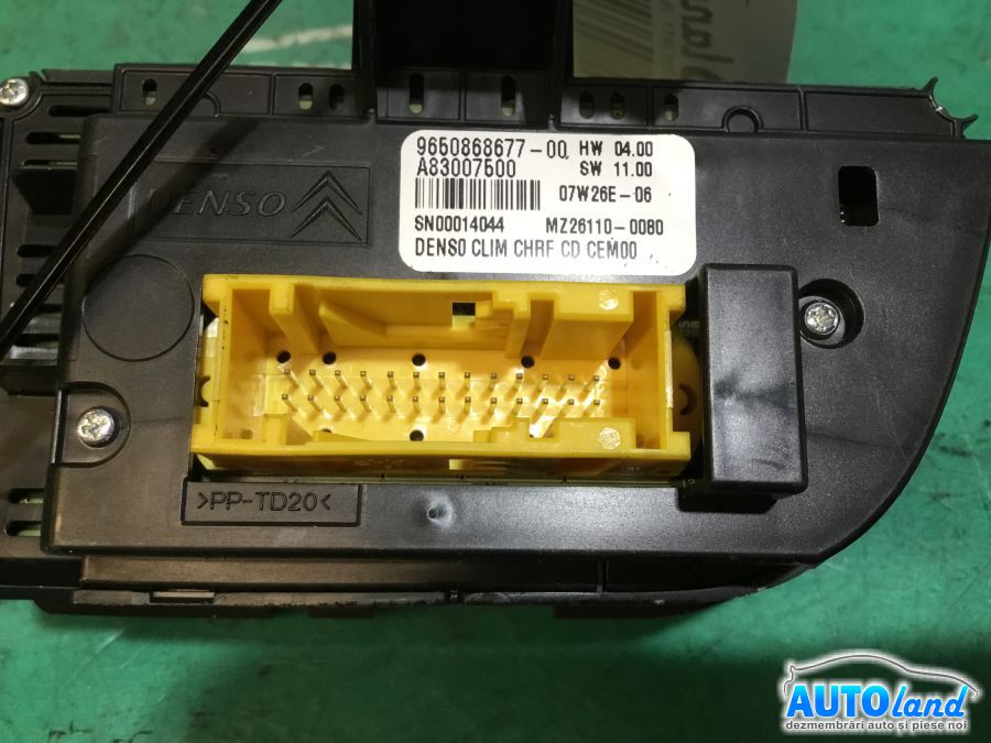 Panou Comanda AC (ventilatie) CITROEN C4 Grand Picasso (UA_) 2006-2025 Cod 9650868677