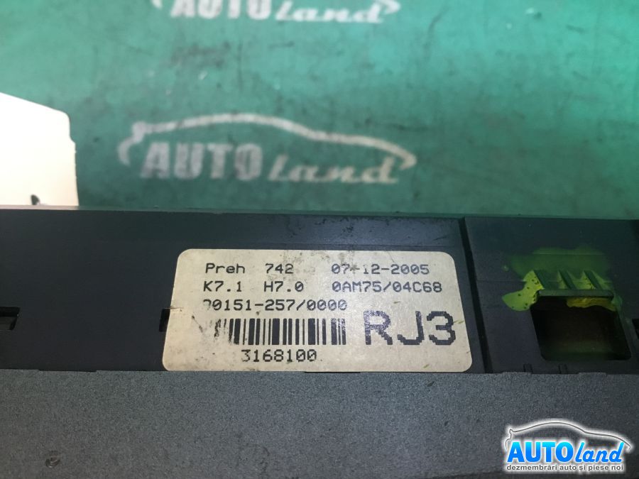 Panou Comanda AC (ventilatie) OPEL ASTRA H 2004-2025 Cod 13168100