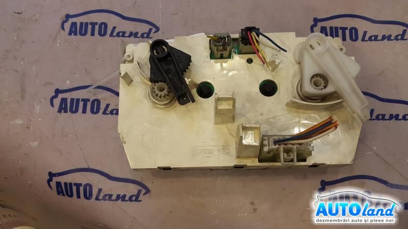 Panou Comanda AC (ventilatie) PEUGEOT 307 (3A/C) 2000-2025 Cod 1848819139
