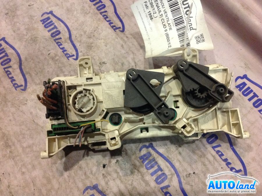 Panou Comanda AC (ventilatie) RENAULT CLIO II (BB0/1/2_,CB0/1/2_) 1998-2025 Cod 8200147157