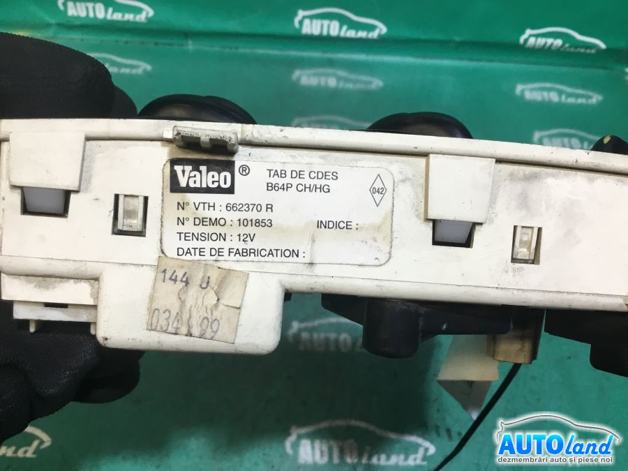 Panou Comanda AC (ventilatie) RENAULT MEGANE I (BA0/1_) 1996-2003 Cod 662370R