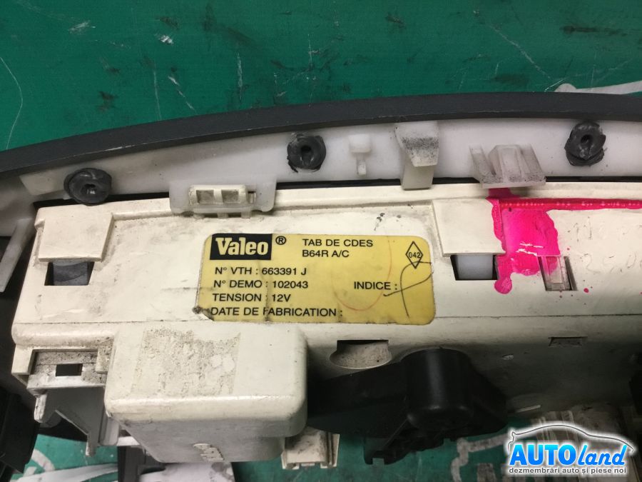 Panou Comanda AC (ventilatie) RENAULT MEGANE I (BA0/1_) 1996-2003 Cod 663391J