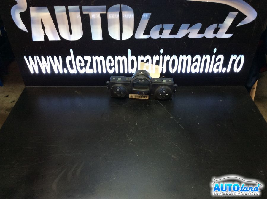 Panou Comanda AC (ventilatie) RENAULT SCENIC II (JM0/1_) 2003-2025 Cod 8200501461