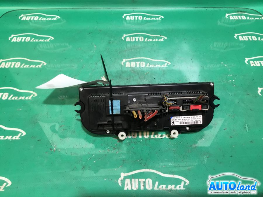 Panou Comanda AC (ventilatie) SKODA OCTAVIA (1Z3) 2004-2025 Cod 3T0820047M