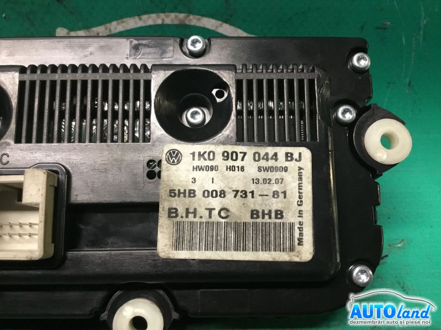 Panou Comanda AC (ventilatie) VOLKSWAGEN GOLF V (1K1) 2003-2025 Cod 1K0907044BJ
