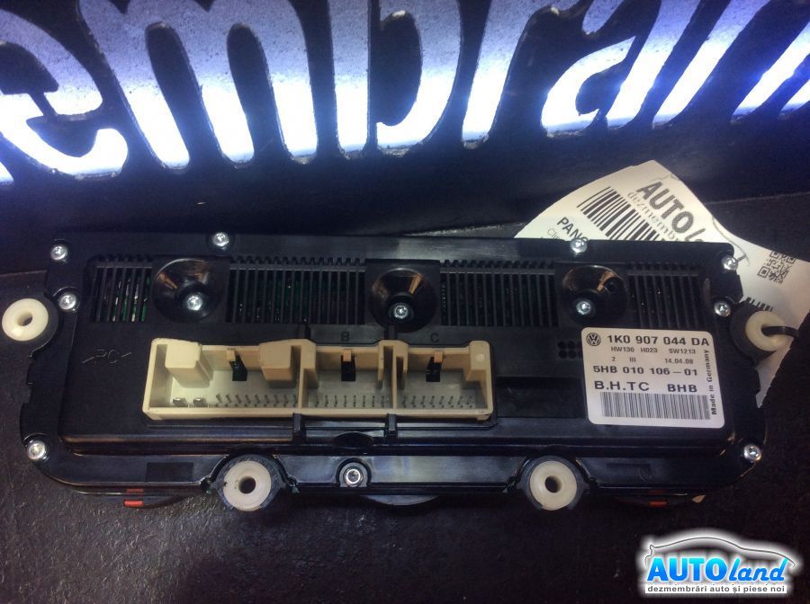 Panou Comanda AC (ventilatie) VOLKSWAGEN GOLF V (1K1) 2003-2025 Cod 1K0907044DA