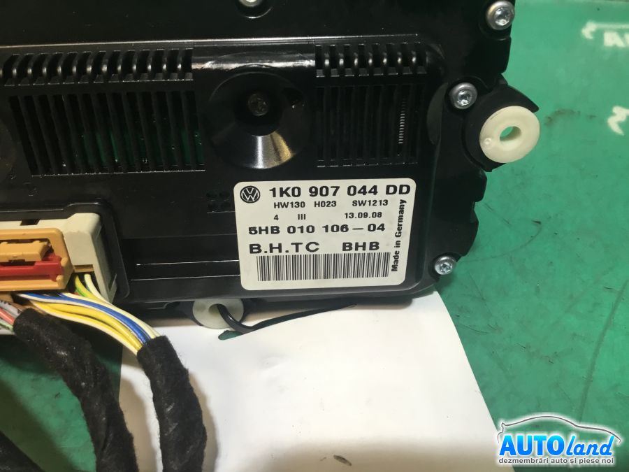 Panou Comanda AC (ventilatie) VOLKSWAGEN GOLF V (1K1) 2003-2025 Cod 1K0907044DD