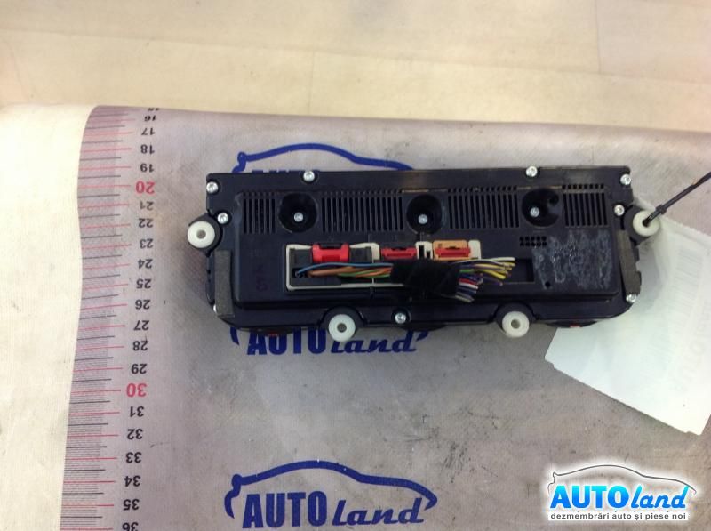 Panou Comanda AC (ventilatie) VOLKSWAGEN GOLF V (1K1) 2003-2025
