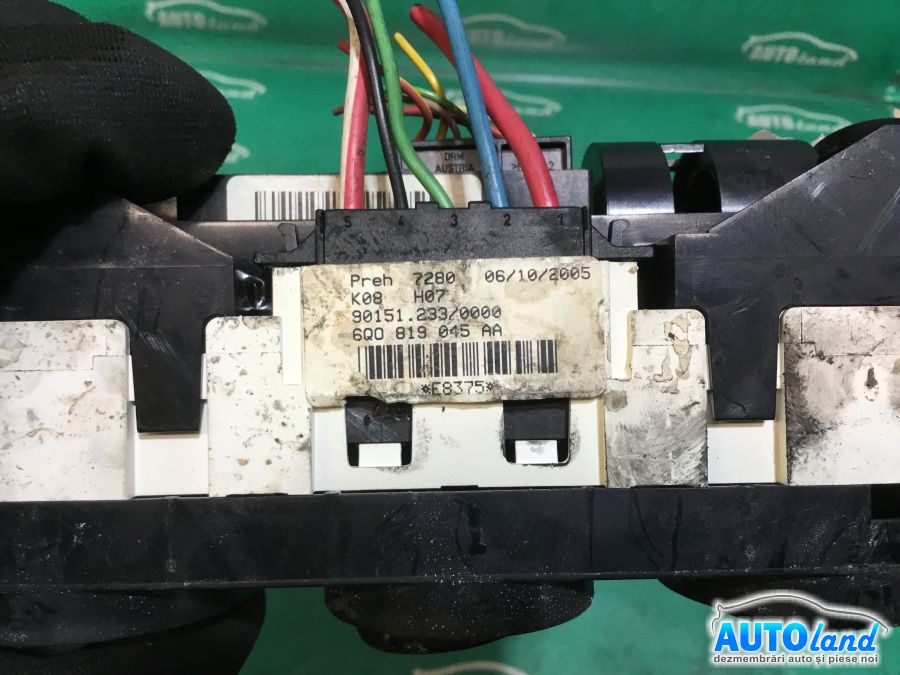 Panou Comanda AC (ventilatie) VOLKSWAGEN POLO (9N_) 2001-2025 Cod 6Q0819045AA