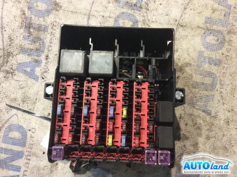 Panou sigurante (tablou) FORD FIESTA VI 2008-2025 Cod 8V5T14A005ALE