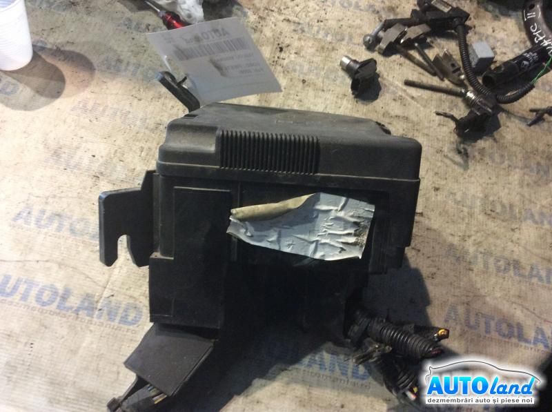 Panou sigurante (tablou) FORD FIESTA VI 2008-2025