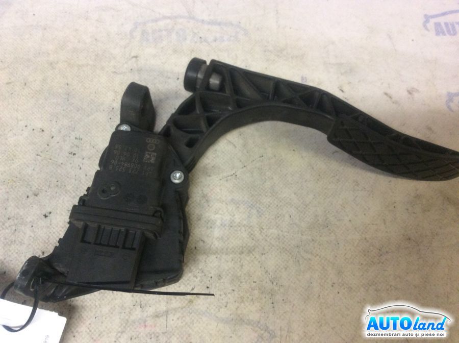 Pedala de Acceleratie AUDI A6 (4A,C4) 1994-1997 Cod 4F1723523B