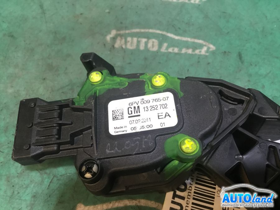 Pedala de Acceleratie OPEL ASTRA H 2004-2025 Cod 13252702