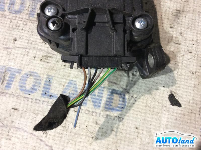 Pedala de Acceleratie VOLKSWAGEN FOX (5Z1) 2003-2025 Cod 6QE721503D