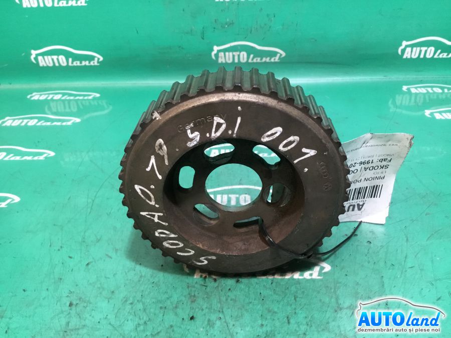 Pinion (fulie) pompa injectie SKODA OCTAVIA (1U2) 1996-2010 Cod 03813011B