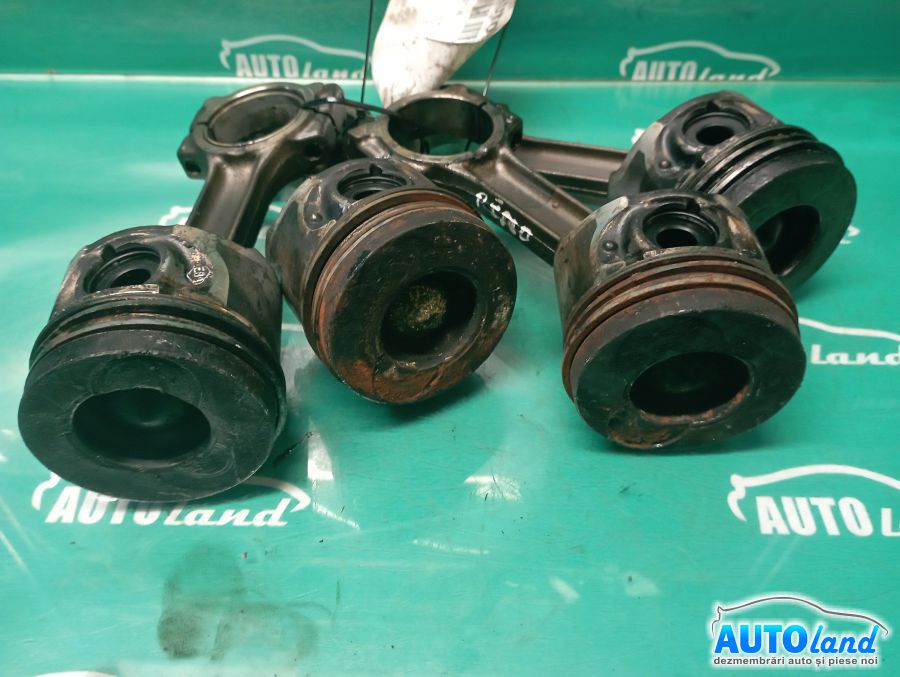 Piston RENAULT CLIO II 2001-2025