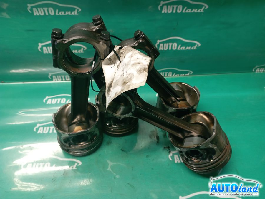 Piston RENAULT CLIO II 2001-2025