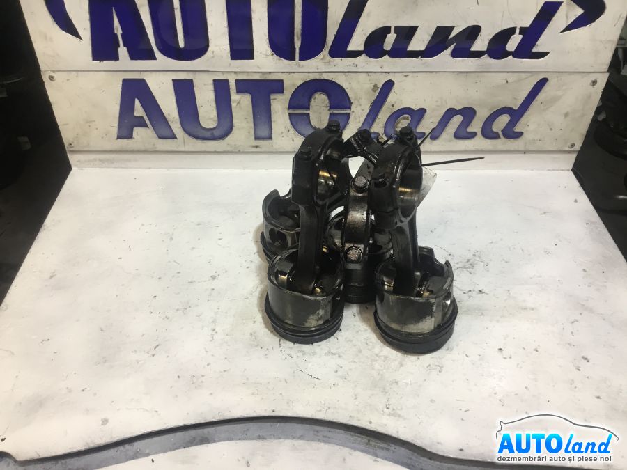 Piston RENAULT MASTER II bus (JD) 2003-2025