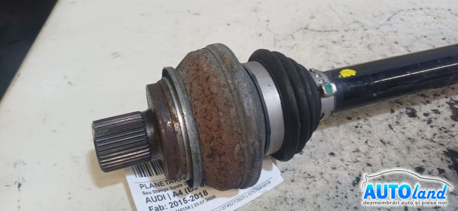 Planetara Dreapta AUDI A4 (B9 8W) 2015-2018 Cod 8W0501203D
