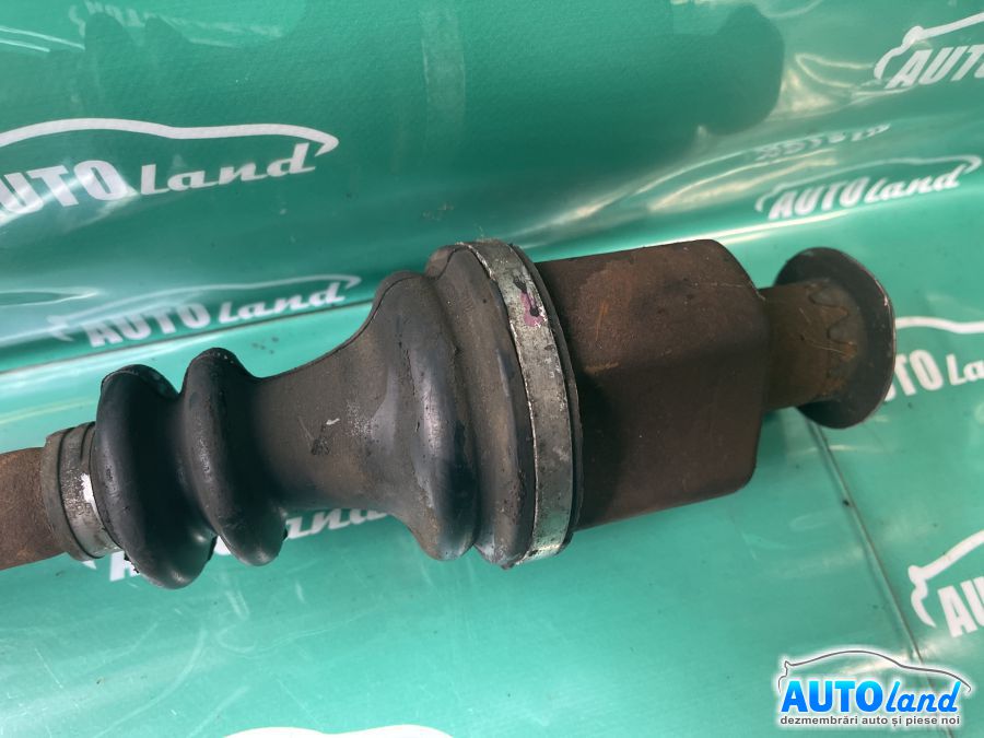 Planetara Dreapta DACIA LOGAN (LS_) 2004-2025 Cod 8200503359