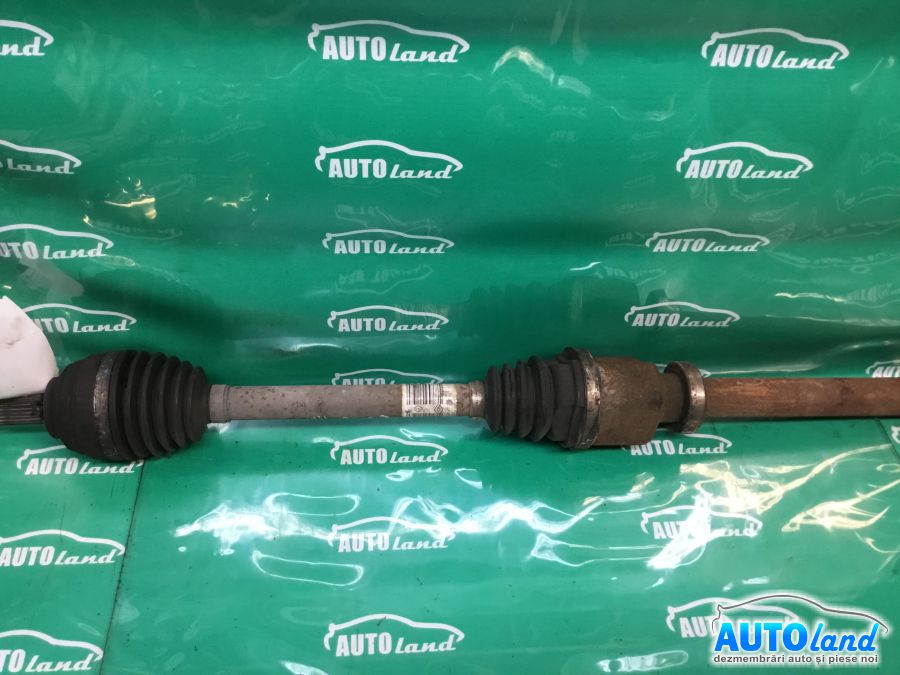 Planetara Dreapta RENAULT CLIO III (BR0/1,CR0/1) 2005-2025 Cod 8200499586