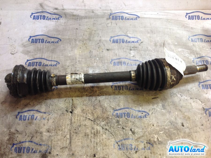 Planetara Dreapta RENAULT CLIO III (BR0/1,CR0/1) 2005-2025 Cod 8200499586