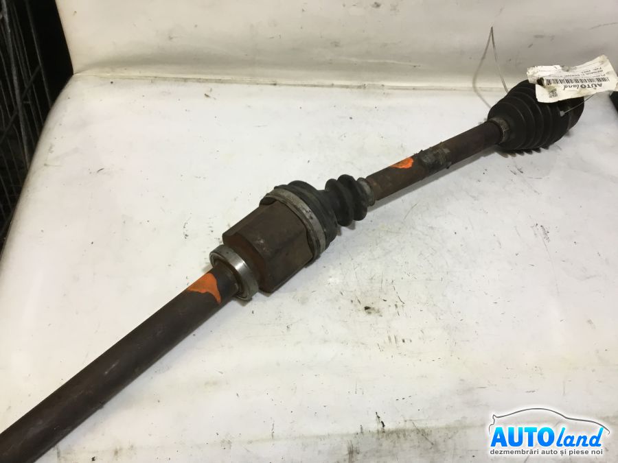 Planetara Dreapta RENAULT SCENIC II (JM0/1_) 2003-2025 Cod 8200436366