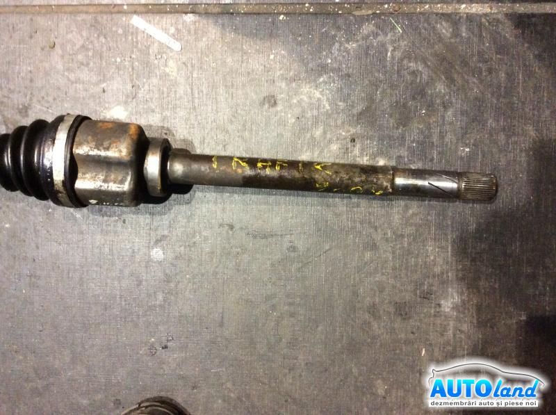 Planetara Dreapta RENAULT TRAFIC II bus (JL) 2001-2025