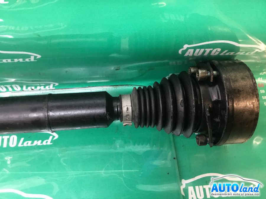 Planetara Dreapta VOLKSWAGEN CADDY III combi (2KB,2KJ) 2004-2025 Cod 2K0407272C