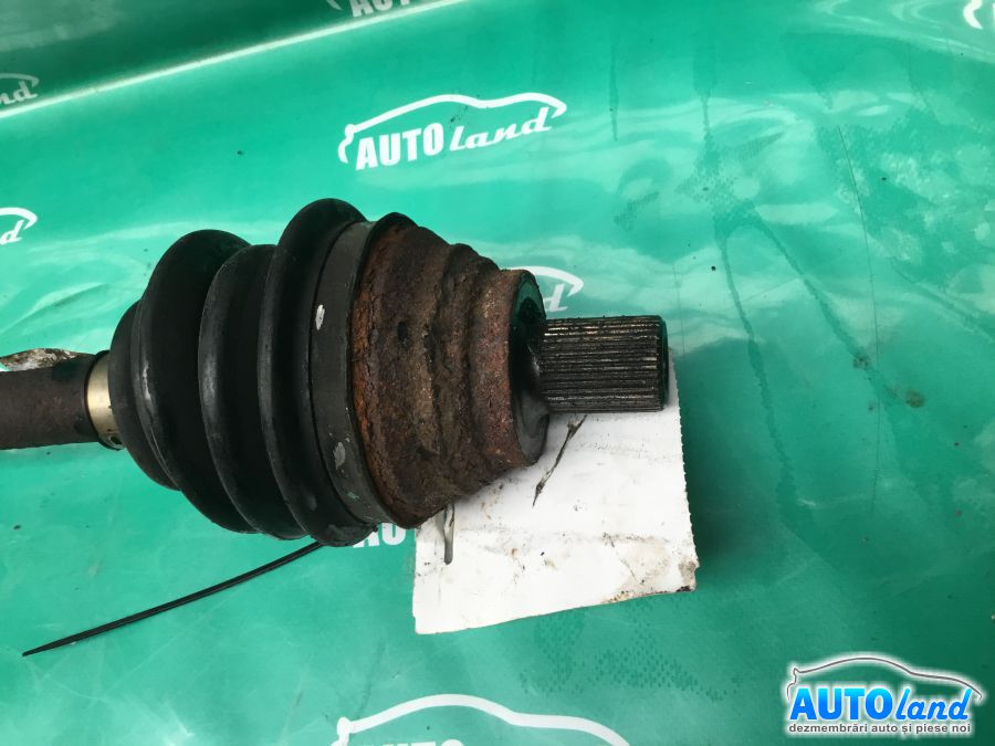 Planetara Stanga VOLKSWAGEN GOLF V (1K1) 2003-2025