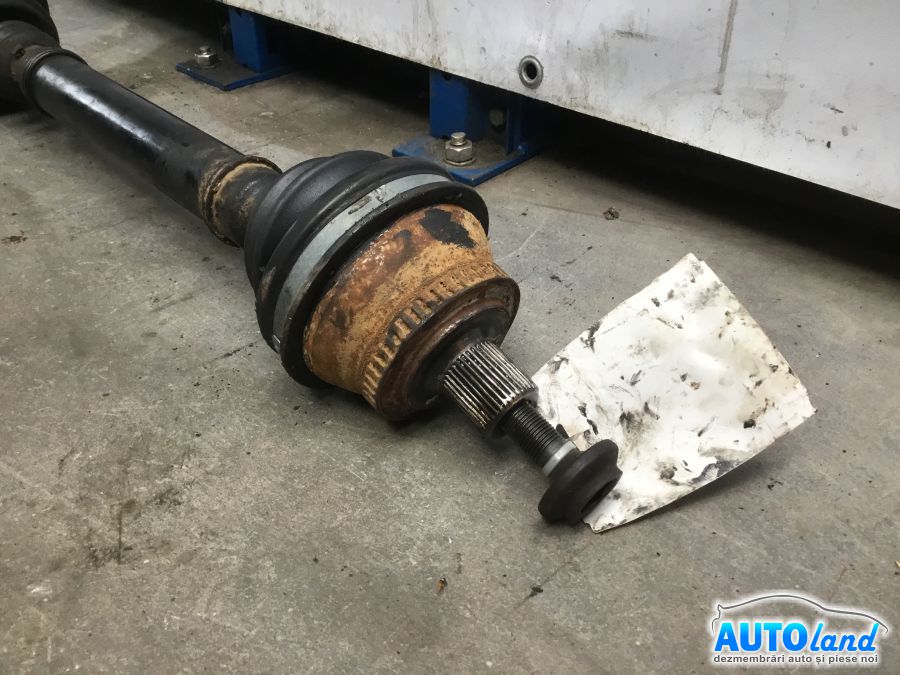 Planetara Stanga VOLKSWAGEN PASSAT (3B2) 1996-2000 Cod 8D0407271AJ