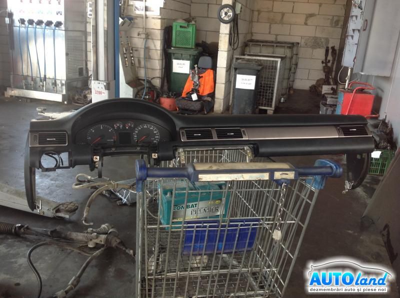 Plansa bord (Carcasa bord) AUDI A6 Avant (4B,C5) 1997-2005