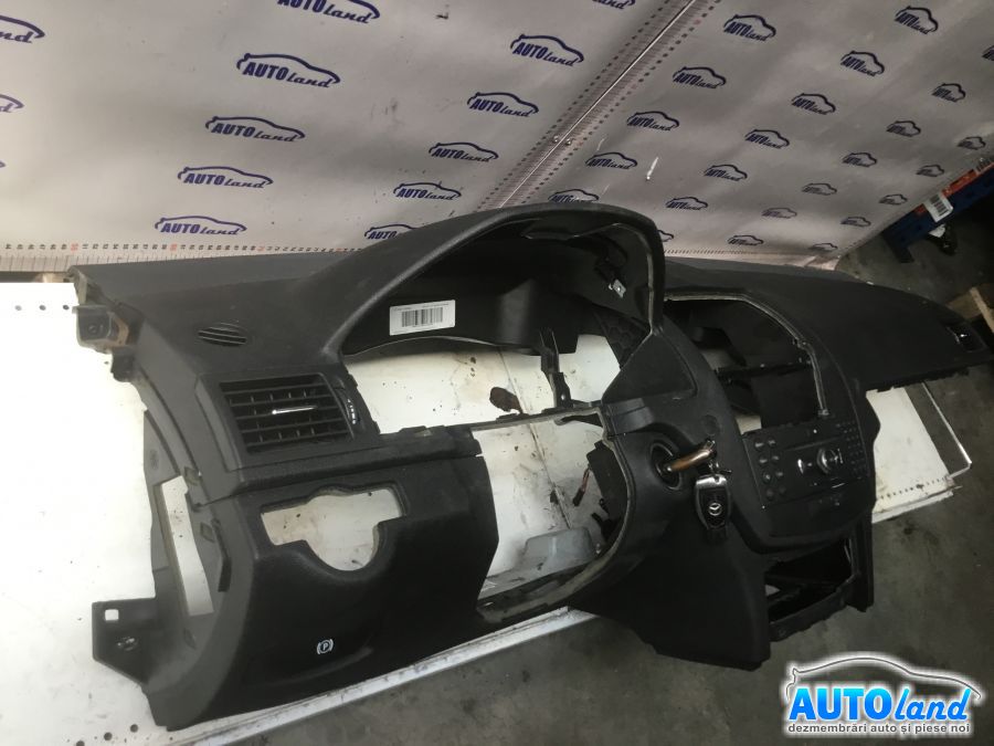 Plansa bord (Carcasa bord) MERCEDES-BENZ C CLASS (W204) 2007-2025