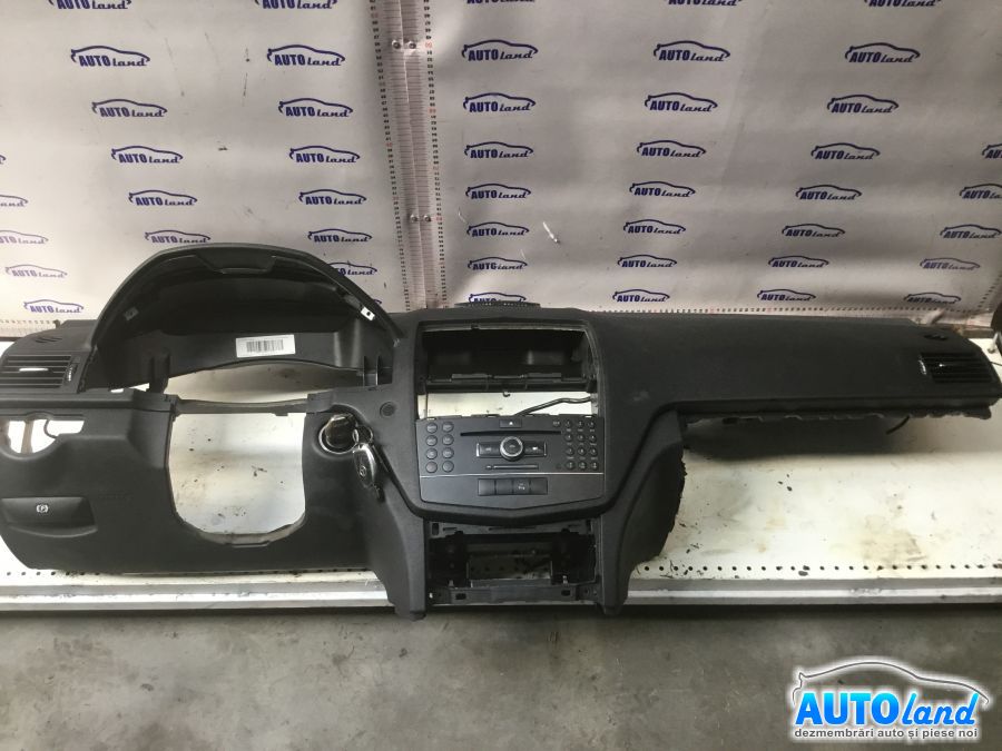 Plansa bord (Carcasa bord) MERCEDES-BENZ C CLASS (W204) 2007-2025