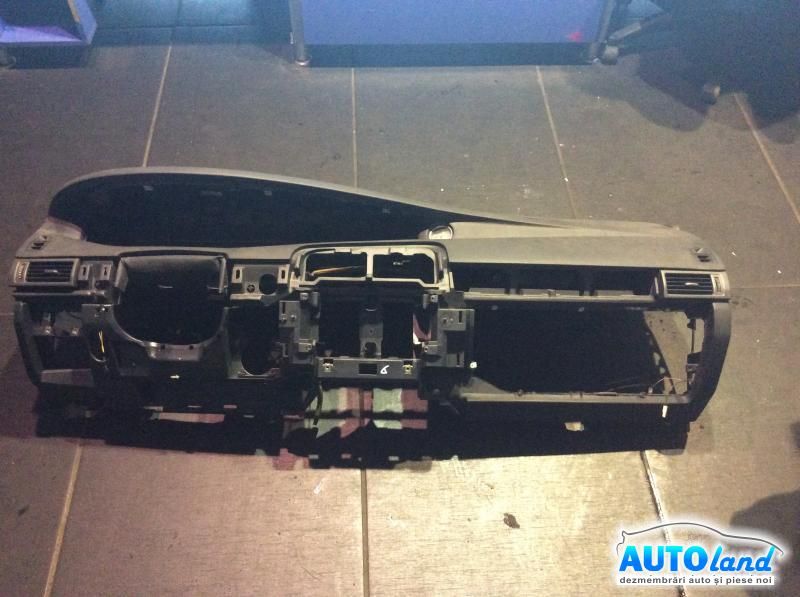 Plansa bord (Carcasa bord) RENAULT VEL SATIS (BJ0_) 2002-2025 Cod 8200143753FA