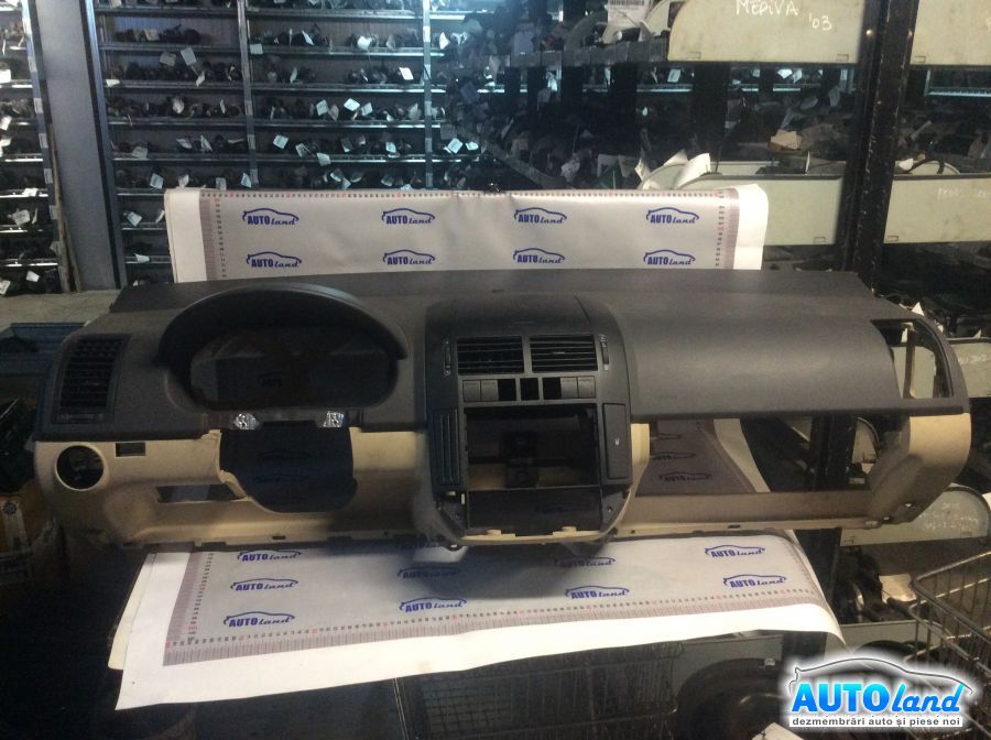 Plansa bord (Carcasa bord) VOLKSWAGEN POLO (9N_) 2001-2025