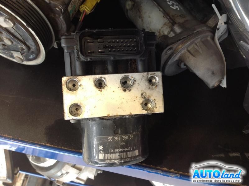 Pompa ABS PEUGEOT 206 hatchback (2A/C) 1998-2026 Cod 9630135080