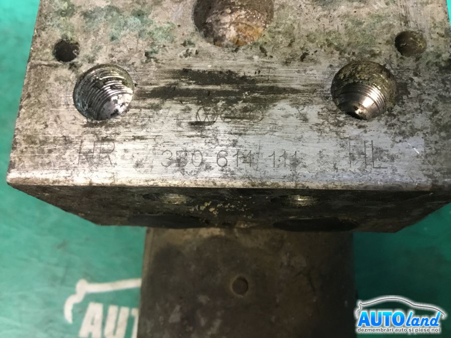 Pompa ABS VOLKSWAGEN PASSAT (3B3) 2000-2005 Cod 0273004573