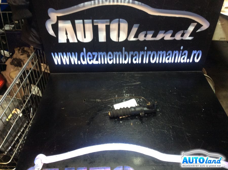 Pompa Ambreiaj PEUGEOT 307 (3A/C) 2000-2025 Cod 9637030980