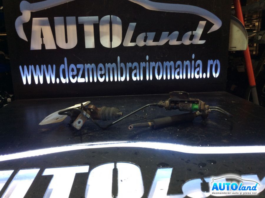 Pompa Ambreiaj TOYOTA AVENSIS (T25) 2003-2025