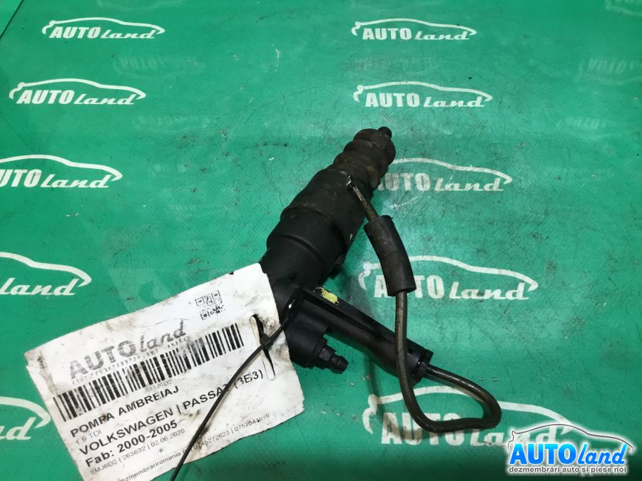 Pompa Ambreiaj VOLKSWAGEN PASSAT (3B3) 2000-2005 Cod 8E0721257A